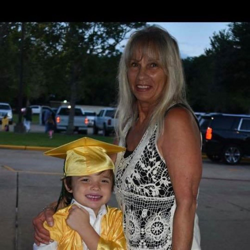 Meet your Posher, Vicki cash